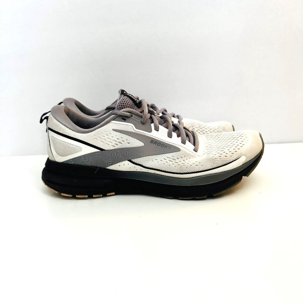 Brooks Trace 3 Running Training